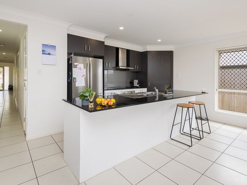 40 Cummings Circuit, Willow Vale QLD 4209