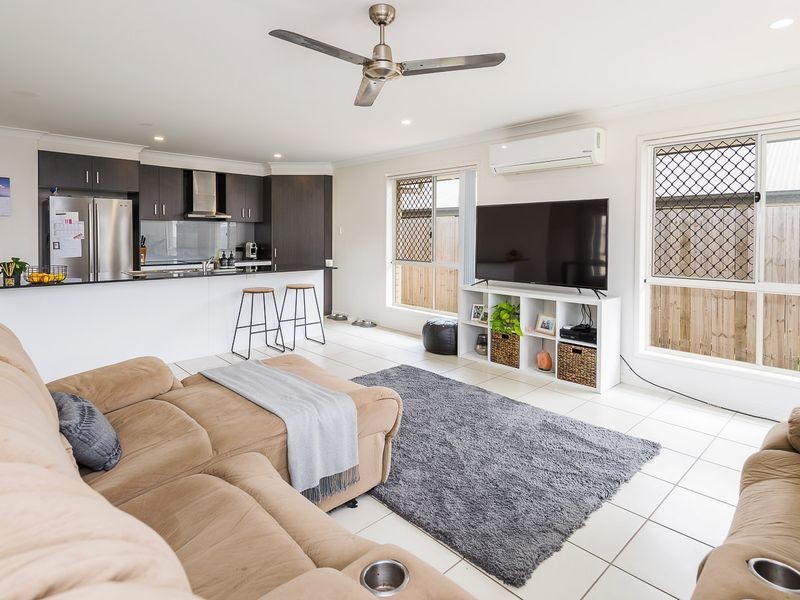 40 Cummings Circuit, Willow Vale QLD 4209