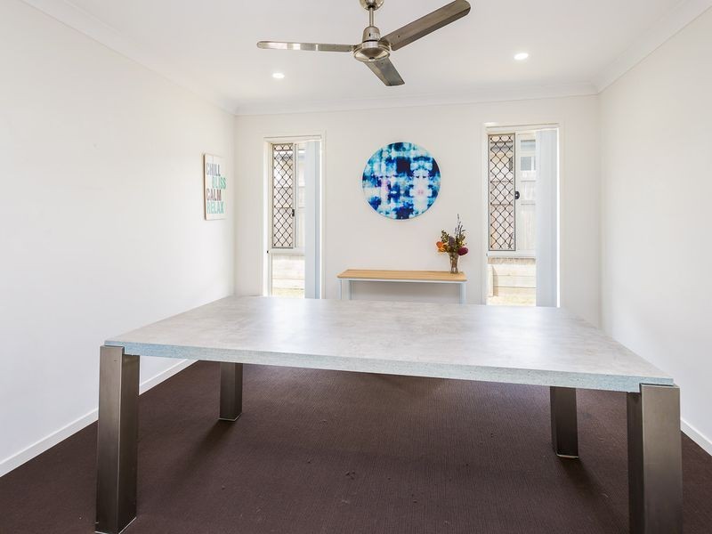 40 Cummings Circuit, Willow Vale QLD 4209