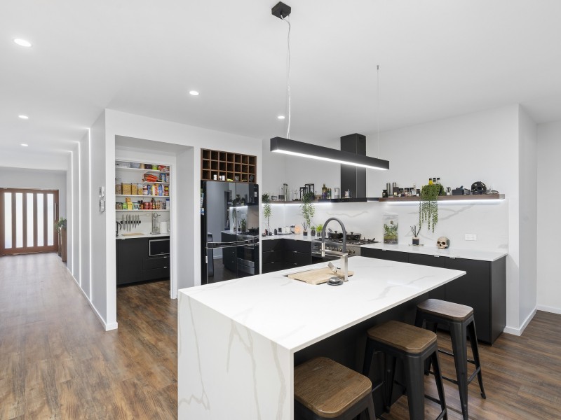 18 Pathfinder Road, Coomera Waters QLD 4209