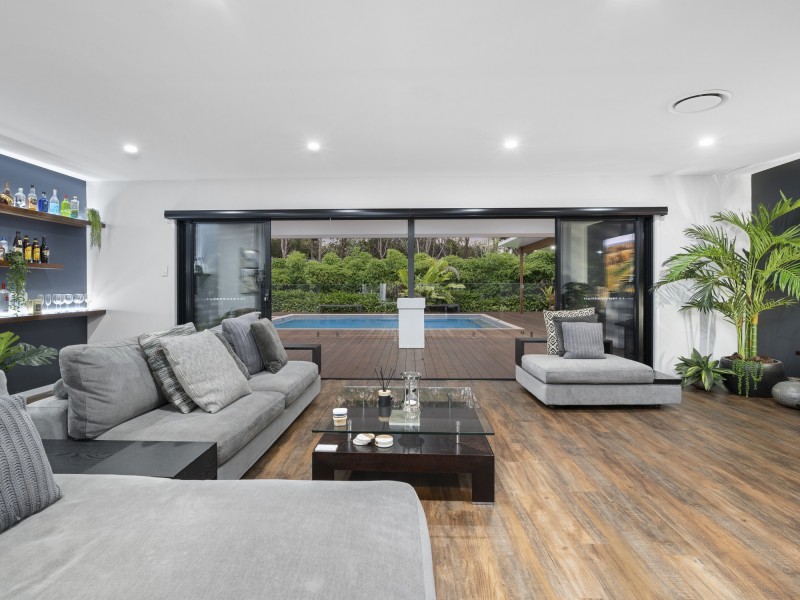 18 Pathfinder Road, Coomera Waters QLD 4209