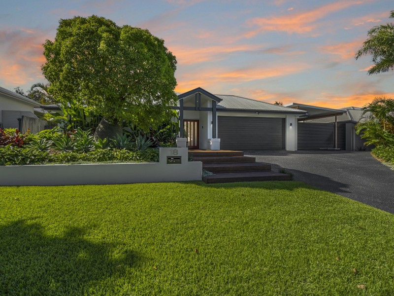 18 Pathfinder Road, Coomera Waters QLD 4209