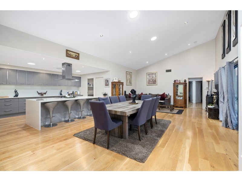 3 Brilliant Lane, Coomera Waters QLD 4209