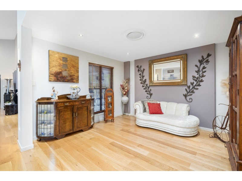 3 Brilliant Lane, Coomera Waters QLD 4209