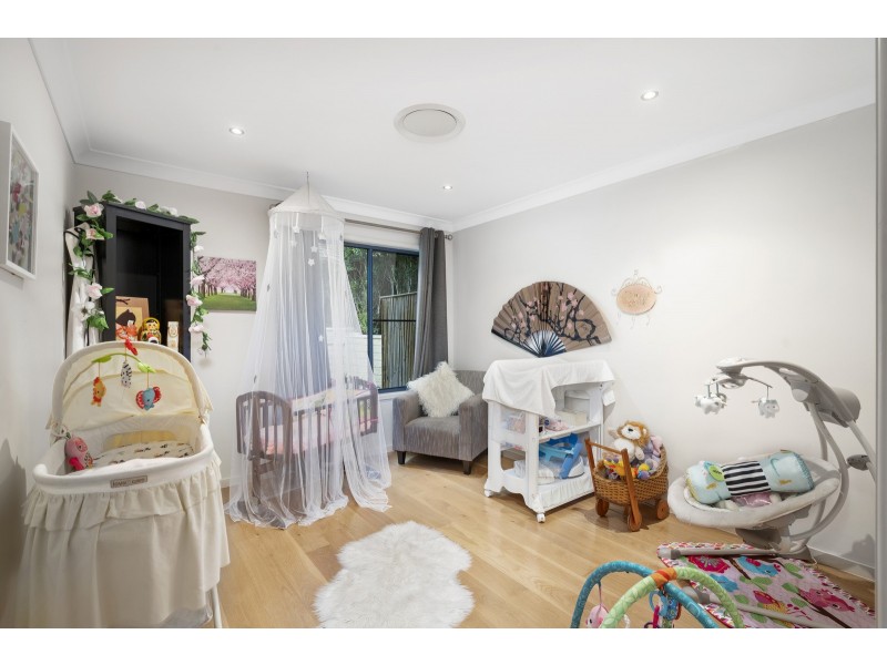 3 Brilliant Lane, Coomera Waters QLD 4209