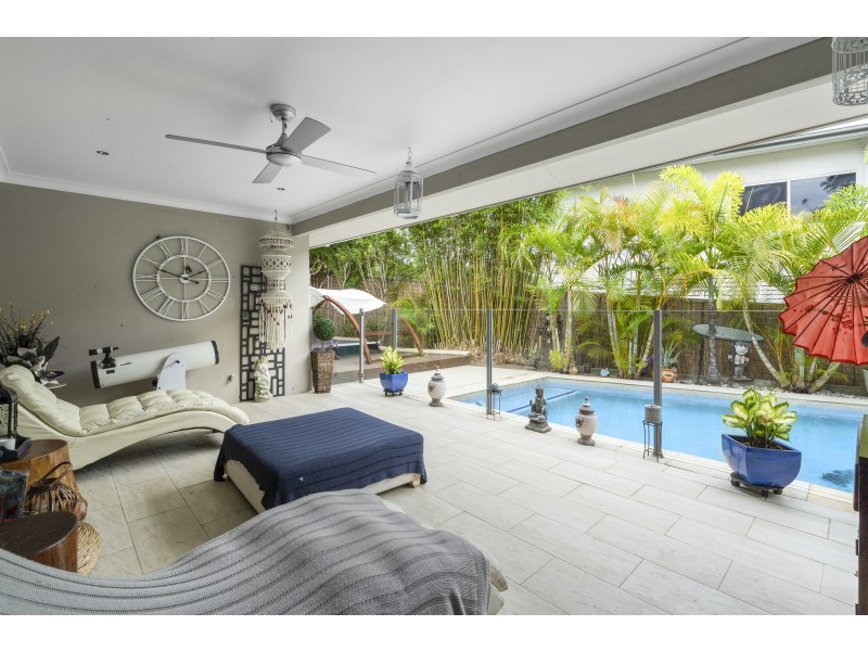 3 Brilliant Lane, Coomera Waters QLD 4209