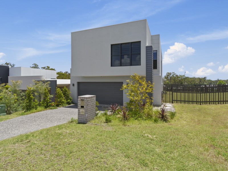13 Carissa Street, Coomera QLD 4209