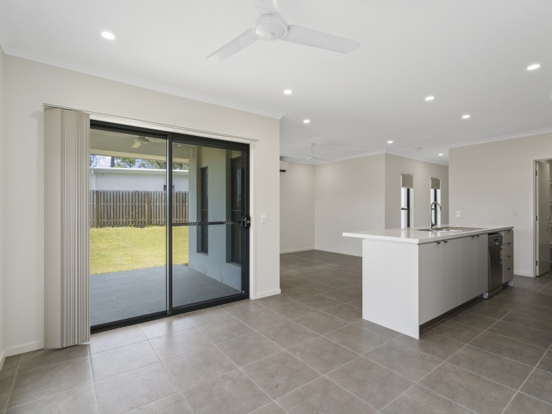 13 Carissa Street, Coomera QLD 4209