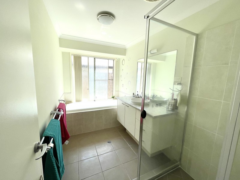 9 Elusive Road, Coomera Waters QLD 4209