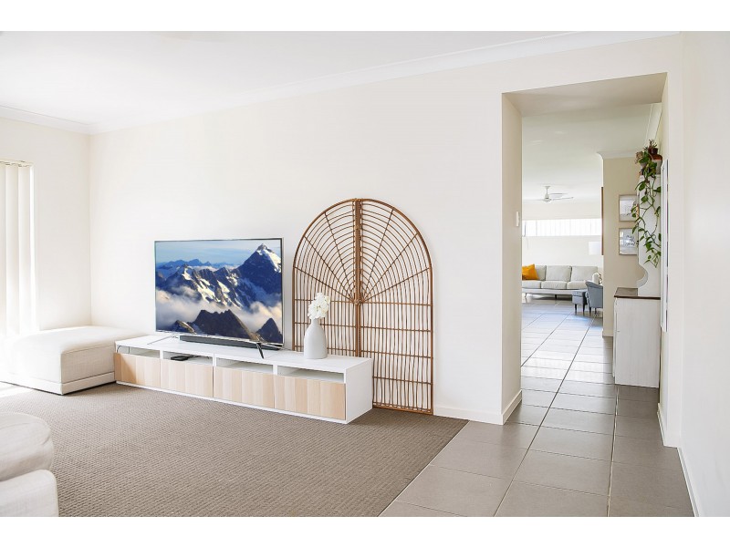 17 Severn Street, Coomera QLD 4209