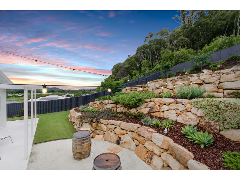 36 Summerstone Place, Maudsland QLD 4210