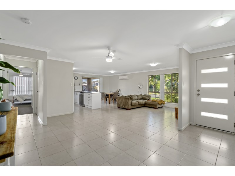2 Carnarvon Court, Pimpama QLD 4209