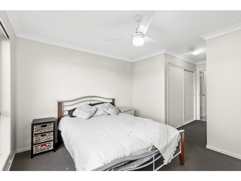 2 Carnarvon Court, Pimpama QLD 4209