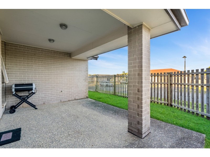 2 Carnarvon Court, Pimpama QLD 4209