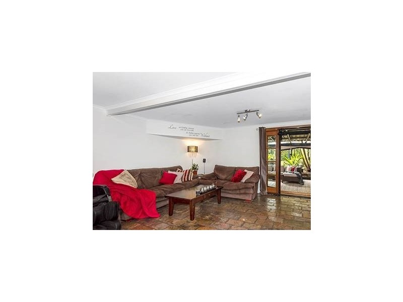 352 Middle Road, Boronia Heights QLD 4124