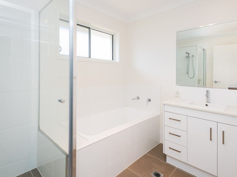 9 Corkwood Court, Coomera QLD 4209