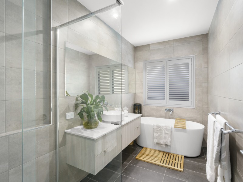 14 Whitsunday Circuit, Pimpama QLD 4209