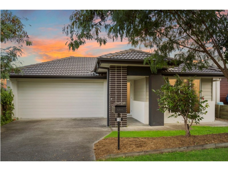 10 Gresswell Crescent, Upper Coomera QLD 4209