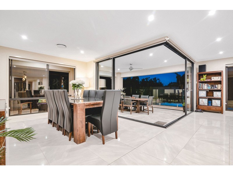 9 Beilby Crescent, Pimpama QLD 4209