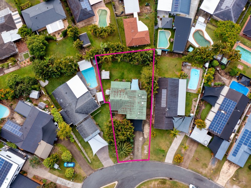 21 Barradine Crescent, Helensvale QLD 4212