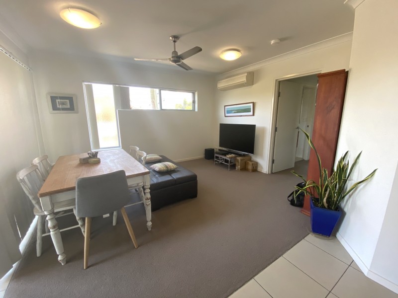 1/7 Phillip Street, Labrador QLD 4215