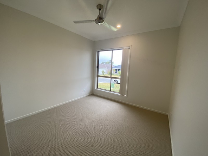 4 Gregor Crescent, Coomera QLD 4209