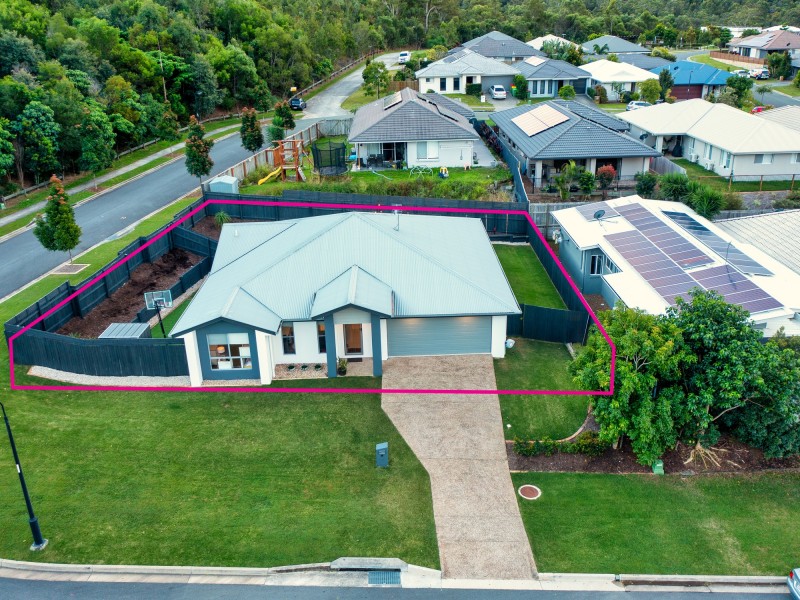 21 Gresswell Crescent, Upper Coomera QLD 4209