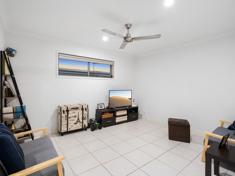 21 Gresswell Crescent, Upper Coomera QLD 4209