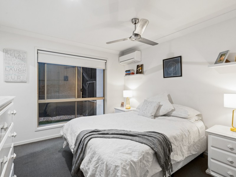 21 Gresswell Crescent, Upper Coomera QLD 4209