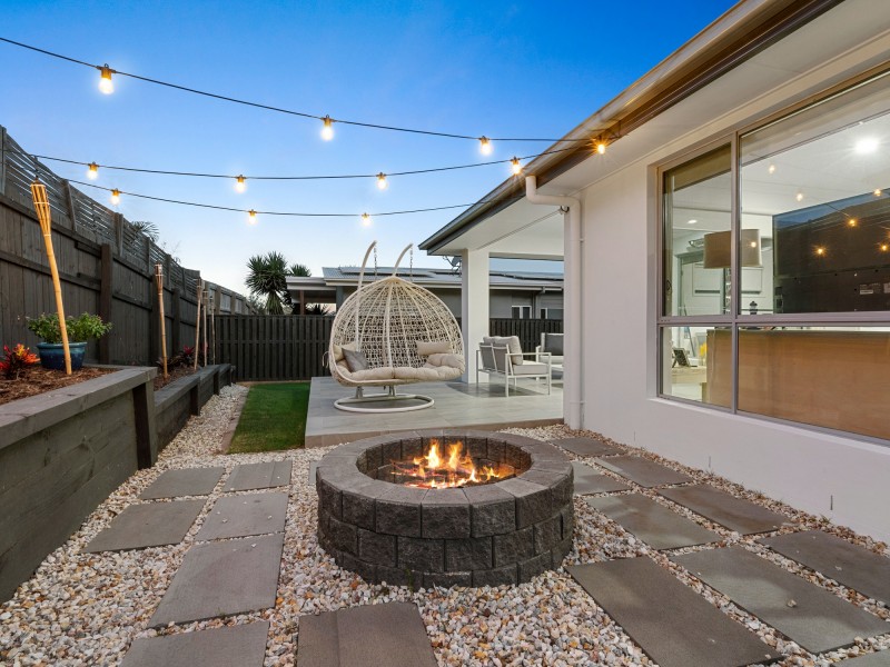 21 Gresswell Crescent, Upper Coomera QLD 4209