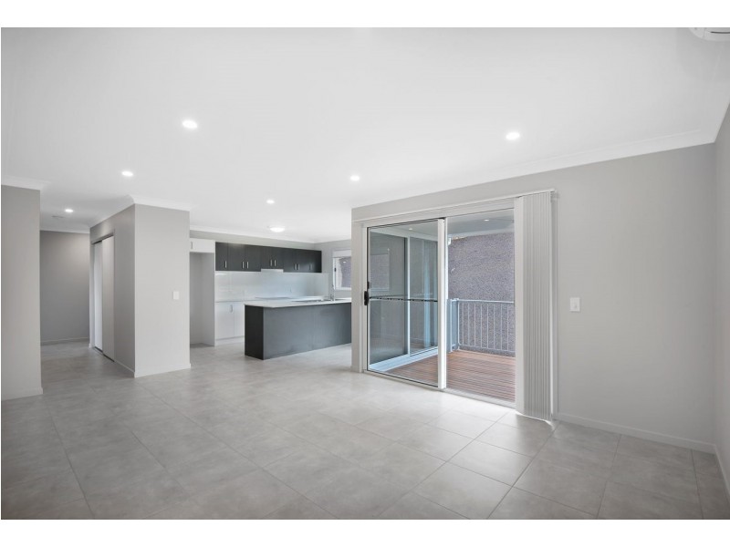 29 Meander Circuit, Holmview QLD 4207