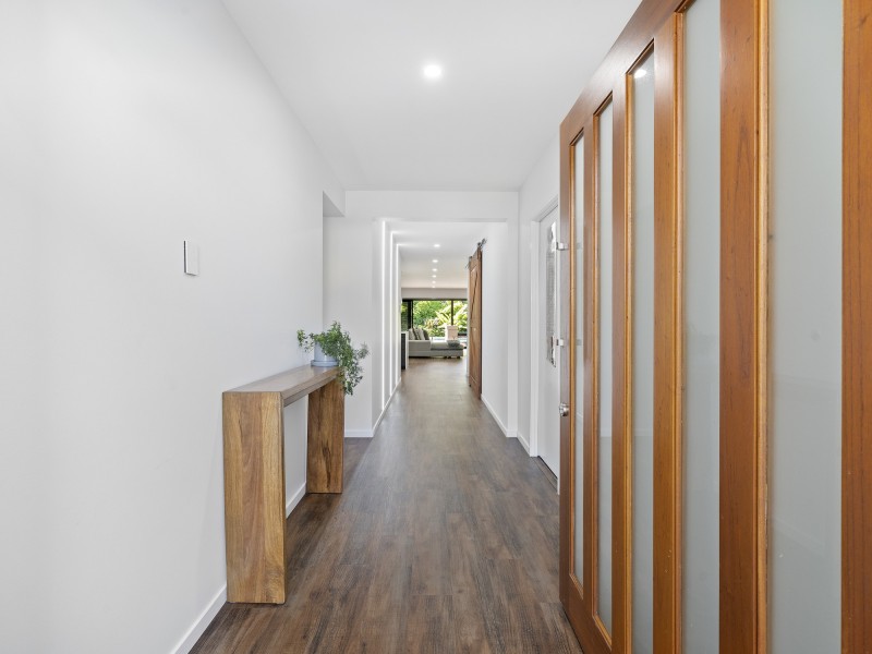 18 Pathfinder Road, Coomera Waters QLD 4209