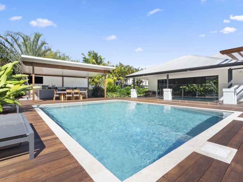 18 Pathfinder Road, Coomera Waters QLD 4209