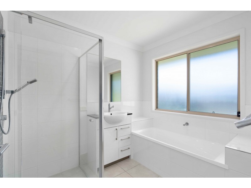 17 Alexa Rise, Upper Coomera QLD 4209