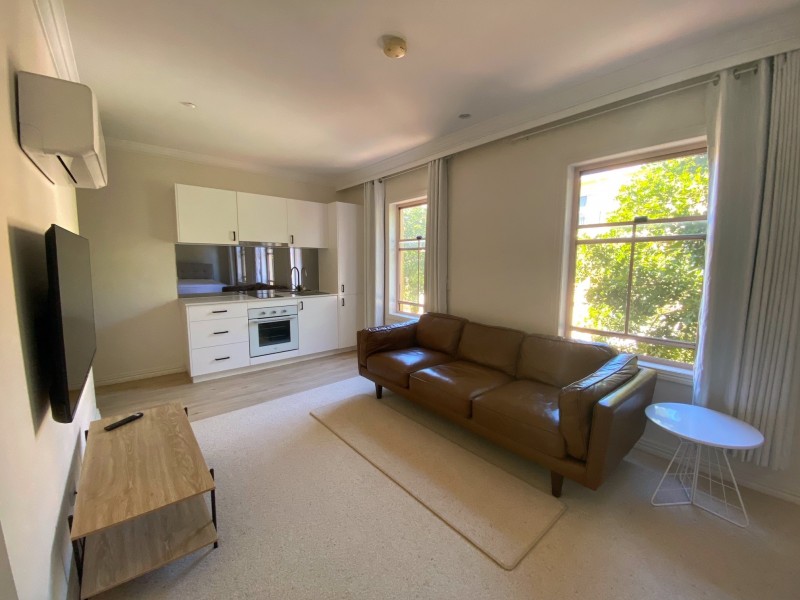 16b/14 Pendraat Parade, Hope Island QLD 4212