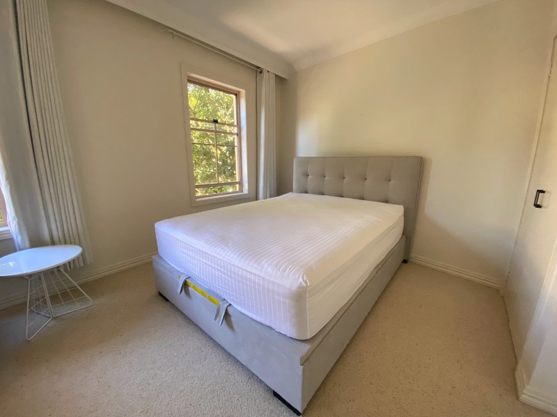 16b/14 Pendraat Parade, Hope Island QLD 4212