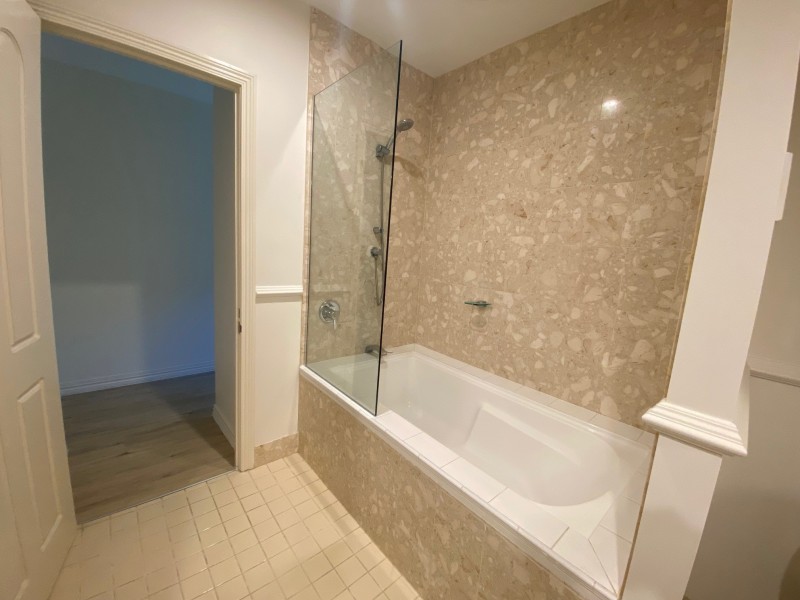 16b/14 Pendraat Parade, Hope Island QLD 4212