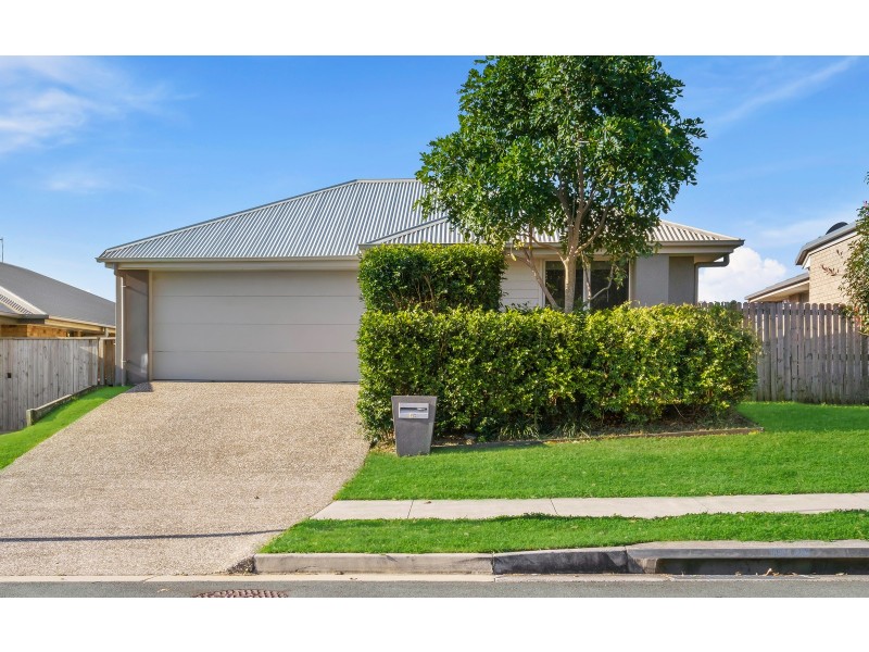 50 Cummings Circuit, Willow Vale QLD 4209