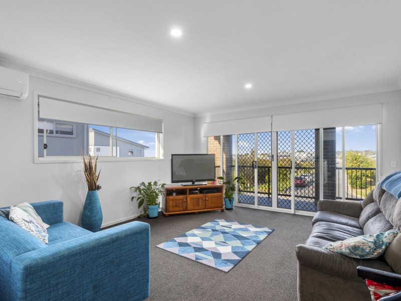 43 Lanier Close, Oxenford QLD 4210