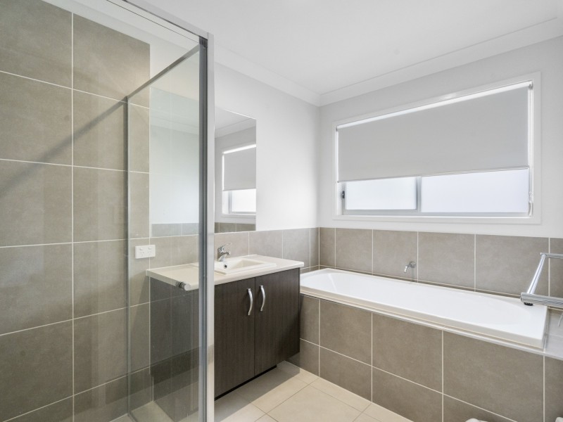 43 Lanier Close, Oxenford QLD 4210