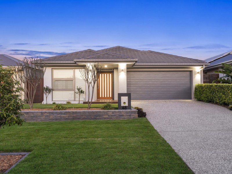 48 Whitsunday Circuit, Pimpama QLD 4209