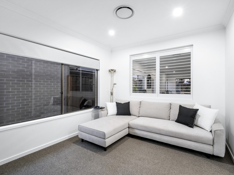 48 Whitsunday Circuit, Pimpama QLD 4209