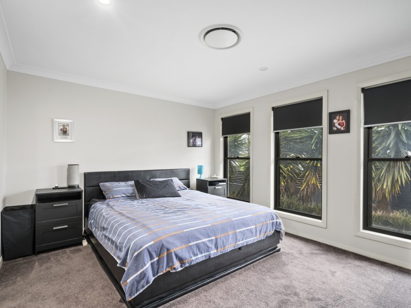 5 Longstaff Crescent, Pimpama QLD 4209
