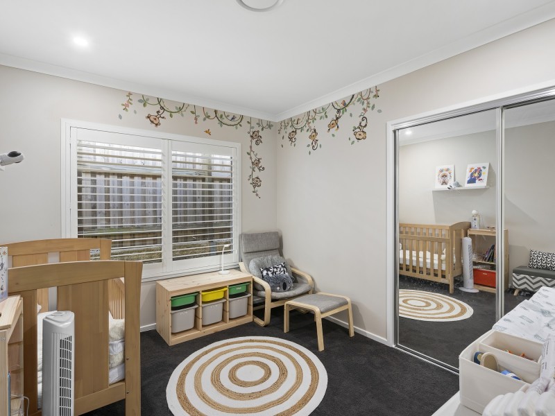 4 Beilby Crescent, Pimpama QLD 4209