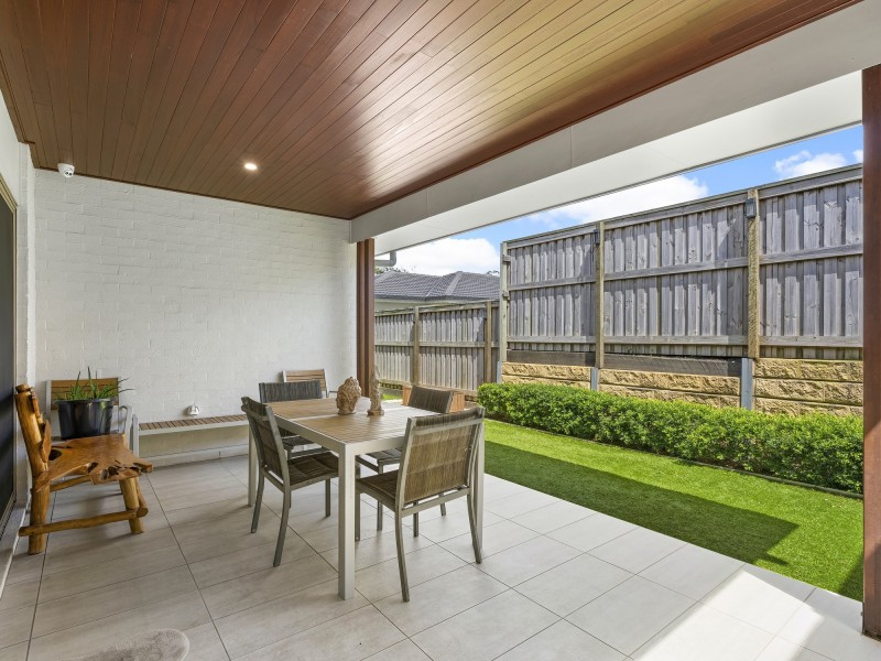 4 Beilby Crescent, Pimpama QLD 4209