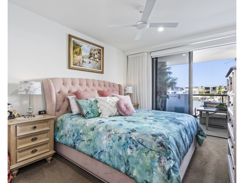 Hope Island QLD 4212