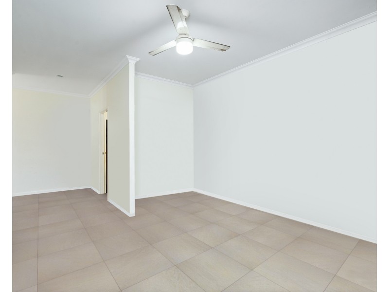 33 Coach Way, Upper Coomera QLD 4209