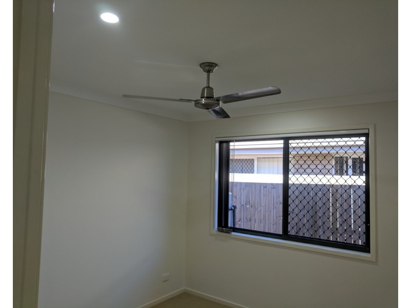 11 Cascade Street, Pimpama QLD 4209