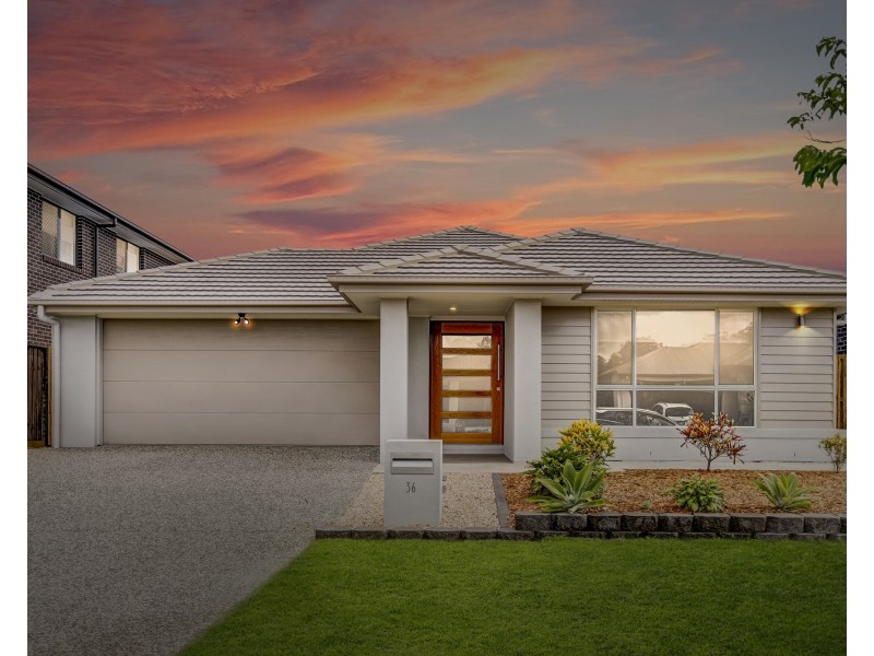 36 Kinglake Crescent, Pimpama QLD 4209