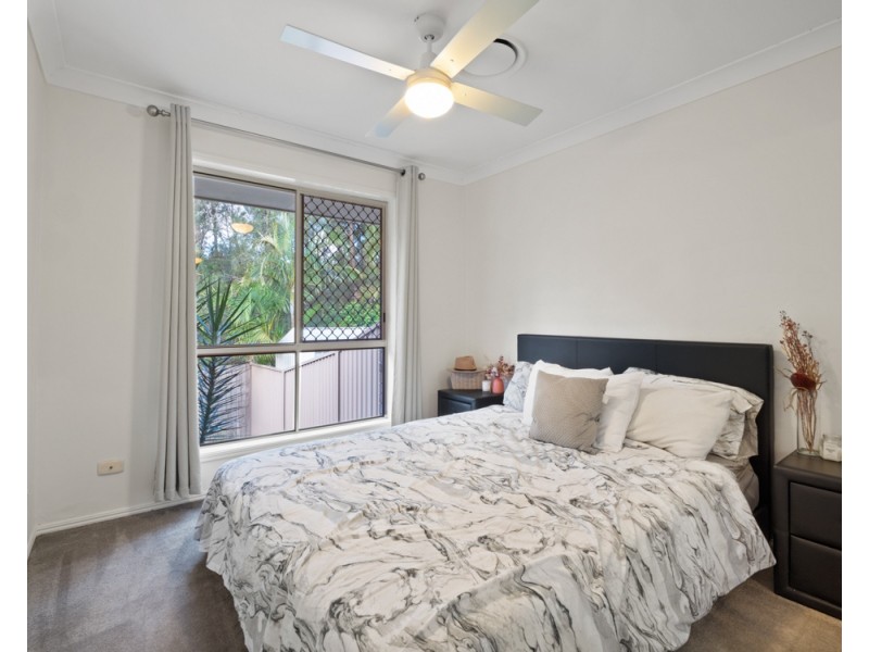 1/96 Cootharaba Drive, Helensvale QLD 4212